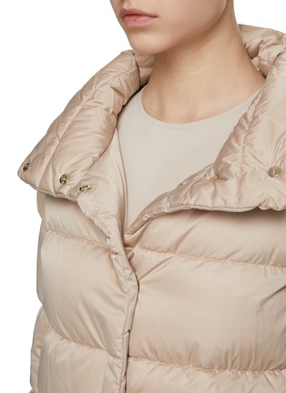 Detail View - Click To Enlarge - HERNO - Sateen Faux Fur Puffer Jacket