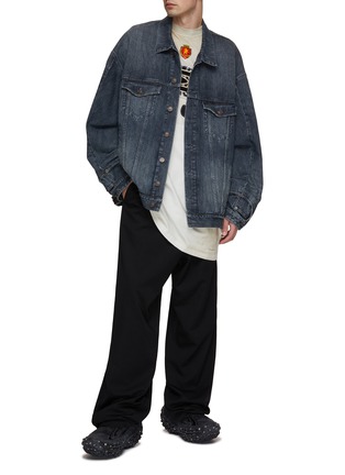 Figure View - Click To Enlarge - BALENCIAGA - Oversized Jeans Patchwork Denim Jacket