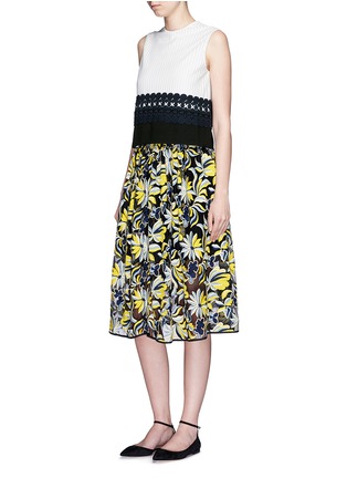 Figure View - Click To Enlarge - CYNTHIA & XIAO - Floral embroidery mesh midi skirt