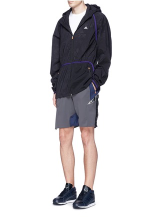 Figure View - Click To Enlarge - 72896 - 'Hybrid' Climachill® jersey shorts