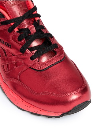 Detail View - Click To Enlarge - REEBOK - 'Ventilator Zaku' metallic leather sneakers
