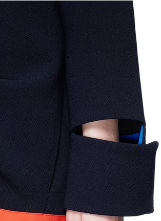 Detail View - Click To Enlarge - VICTORIA BECKHAM - City surf print cutout cuff wool coat