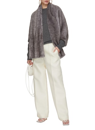 Figure View - Click To Enlarge - SYMÉTRIE - Mink Knit Cape