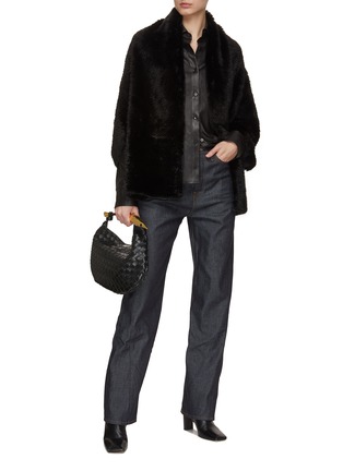 Figure View - Click To Enlarge - SYMÉTRIE - Mink Knit Cape