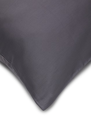 Detail View - Click To Enlarge - MALABAR BABY - Bandhini Pillowcase Set of 2 — Grey