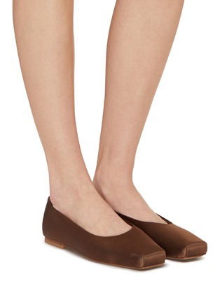 Figure View - Click To Enlarge - EQUIL - Copenhagen Satin Ballerina Flats