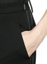 Detail View - Click To Enlarge - NEIL BARRETT - Tuxedo stripe tapered skinny pants
