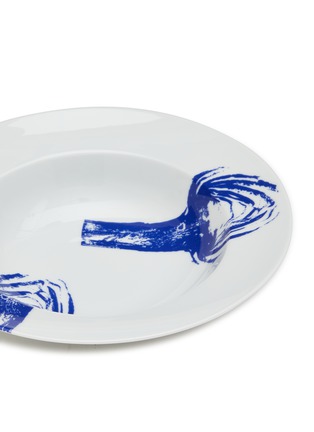 Detail View - Click To Enlarge - NON SANS RAISON - Végétal Artichoke Print Paste Plate — Blue