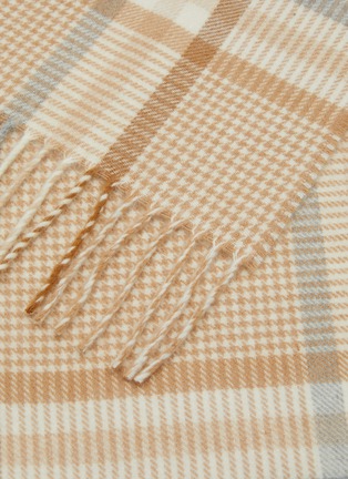 Detail View - Click To Enlarge - JOHNSTONS OF ELGIN - Chequered Houndstooth Wool Scarf