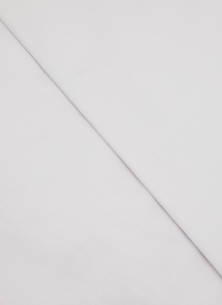 Detail View - Click To Enlarge - YVES DELORME - Triomphe Queen Size Fitted Sheet — Silver