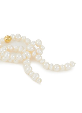Detail View - Click To Enlarge - COMPLETEDWORKS - Loop‐the‐Loop Freshwater Pearl 14K Gold Plated Sterling Silver Ring