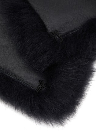  - KARL DONOGHUE - Shearling Slot Scarf