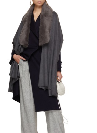 Figure View - Click To Enlarge - KARL DONOGHUE - Shearling Collar Cashmere Shawl