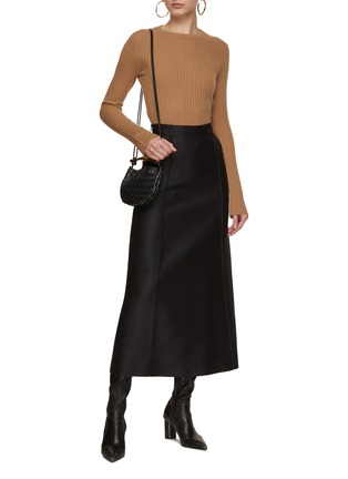 Figure View - Click To Enlarge - ARCH4 - Ribbed Bell Sleeve Jumper