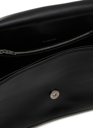 Detail View - Click To Enlarge - BALENCIAGA - Medium Crush Leather Sling Bag