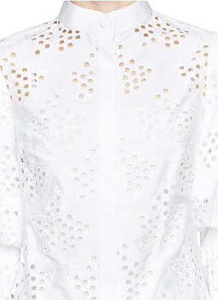 Detail View - Click To Enlarge - ALEXANDER MCQUEEN - Broderie Anglaise puff sleeve blouse