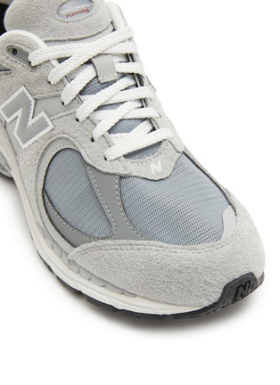 Detail View - Click To Enlarge - NEW BALANCE - 2002RD Low Top Lace Up Unisex Sneakers