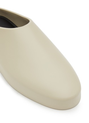 Detail View - Click To Enlarge - FEAR OF GOD - The California Eva Slip On Mules