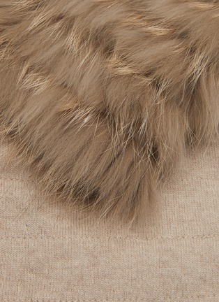 Detail View - Click To Enlarge - SIMONETTA RAVIZZA - Aries Silver Fox Fur Hooded Scarf