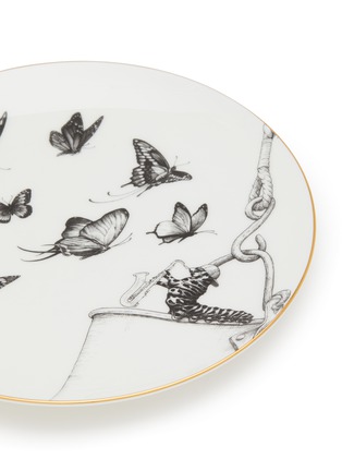 Detail View - Click To Enlarge - RORY DOBNER - Alice in Wonderland Playing for Butterflies Medium Perfect Plate
