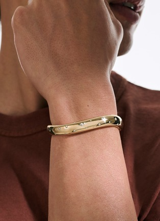  - JOHN HARDY - Surf Diamond 14K Gold Kick Cuff — Size M
