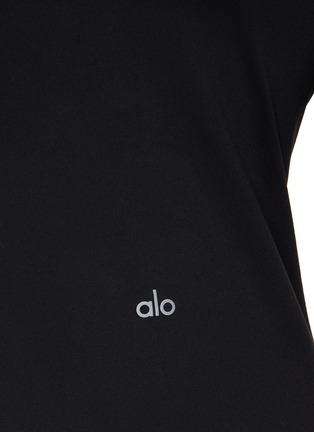  - ALO YOGA - Alosoft Hooded Long Sleeve Runner Top