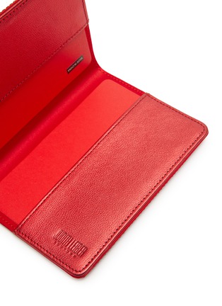 Detail View - Click To Enlarge - JUDITH LEIBER - Traveler Passport Holder — Red