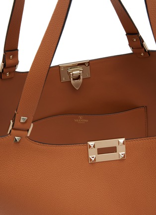 Detail View - Click To Enlarge - VALENTINO GARAVANI - Small Rockstud Leather Tote Bag