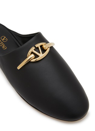 Detail View - Click To Enlarge - VALENTINO GARAVANI - VLogo Sabot Leather Flats