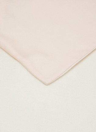 Detail View - Click To Enlarge - JOVENS - Double-faced Silk Scarf with Pocket