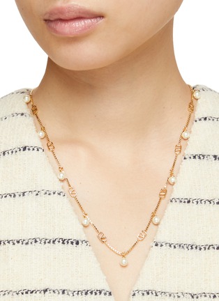 Figure View - Click To Enlarge - VALENTINO GARAVANI - VLogo Signature Pearl Brass Necklace