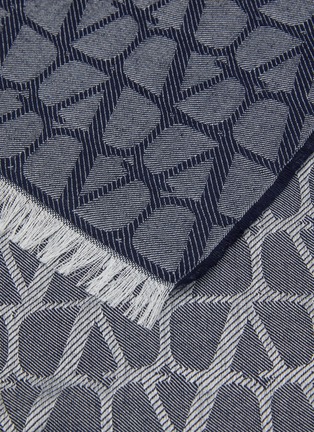 Detail View - Click To Enlarge - VALENTINO GARAVANI - Iconograph Jacquard Cotton Silk Cashmere Scarf