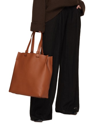 Figure View - Click To Enlarge - BONASTRE - Large T Leather Tote Bag