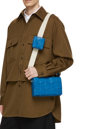 Figure View - Click To Enlarge - BOTTEGA VENETA - Cassette Leather Crossbody Bag