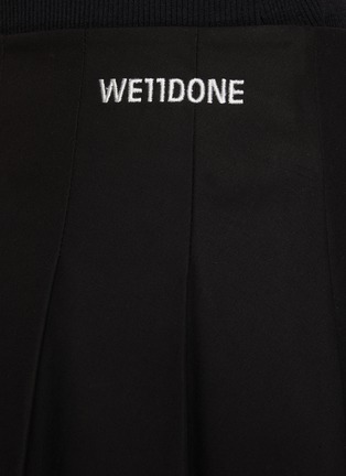  - WE11DONE - Logo Embroidered Box Pleat Mini Skirt