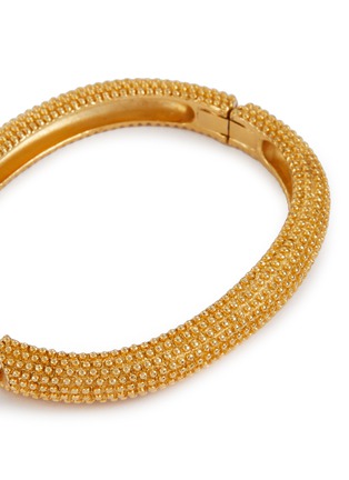 Detail View - Click To Enlarge - LANE CRAWFORD VINTAGE ACCESSORIES - Gold Toned Clamper Bracelet
