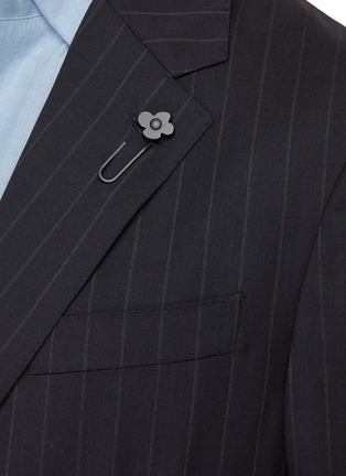 Detail View - Click To Enlarge - LARDINI - Easy Wear Striped Single Breasted Suit