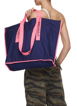 Figure View - Click To Enlarge - L/UNIFORM - The All-In Bag N°119