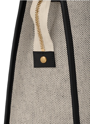  - L/UNIFORM - The Carry-All Tote Bag N°96