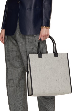 Figure View - Click To Enlarge - L/UNIFORM - The Carry-All Tote Bag N°96