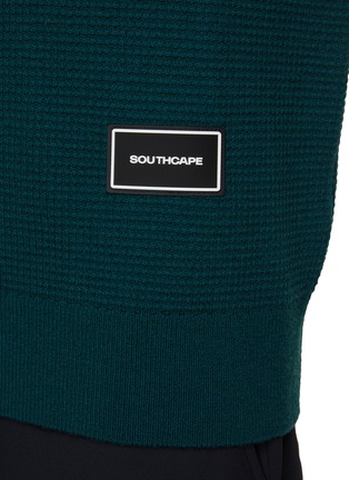  - SOUTHCAPE - V-Neck Logo Knit Sweater
