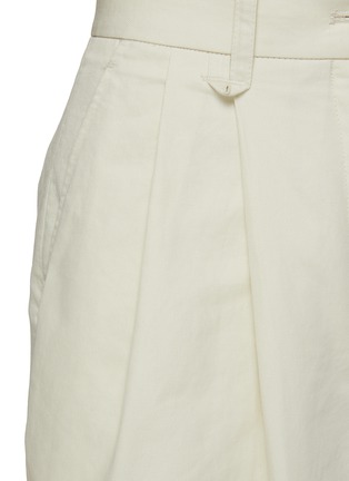 - DUNST - Centre Pleated Shorts