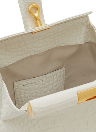 Detail View - Click To Enlarge - GU_DE - Lowa Crocodile Embossed Leather Shoulder Bag