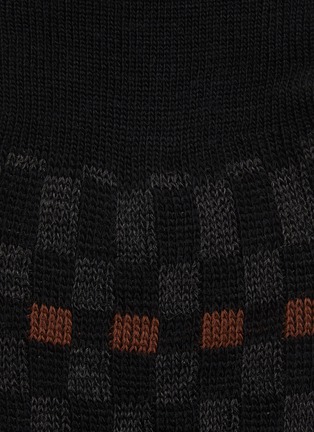Detail View - Click To Enlarge - PANTHERELLA - Wetton Abstract Check Long Ankle Socks