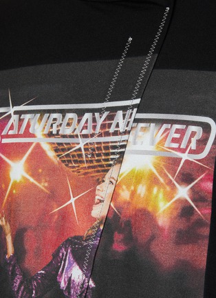  - KOLOR BEACON - Saturday Night Fever Front Fold Crewneck T-Shirt