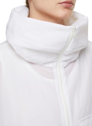 Detail View - Click To Enlarge - HERNO - Hooded Ripstop Stand Collar Jacket