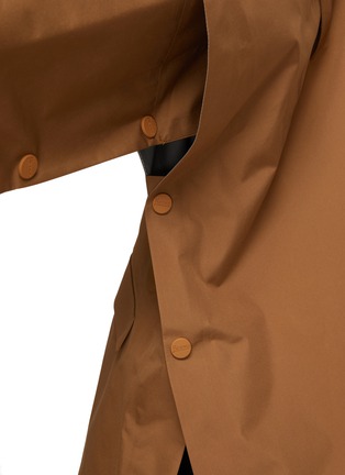  - HERNO - Detachable Sleeve Hooded Gore-Tex Parka