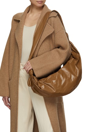 Figure View - Click To Enlarge - LEMAIRE - Large Soft Croissant Leather Bag