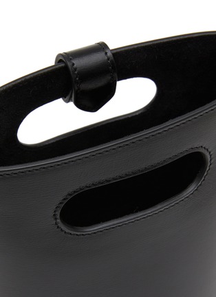 Detail View - Click To Enlarge - ALAÏA - Small Folded Leather Tote Bag