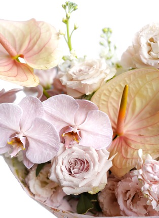  - ELLERMANN FLOWER BOUTIQUE - Rose Quartz — Large
